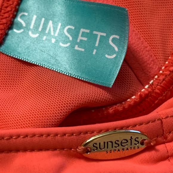 Sunsets TROPICAL CORAL Muse Underwire Tankini Swim Top - Picture 10 of 11